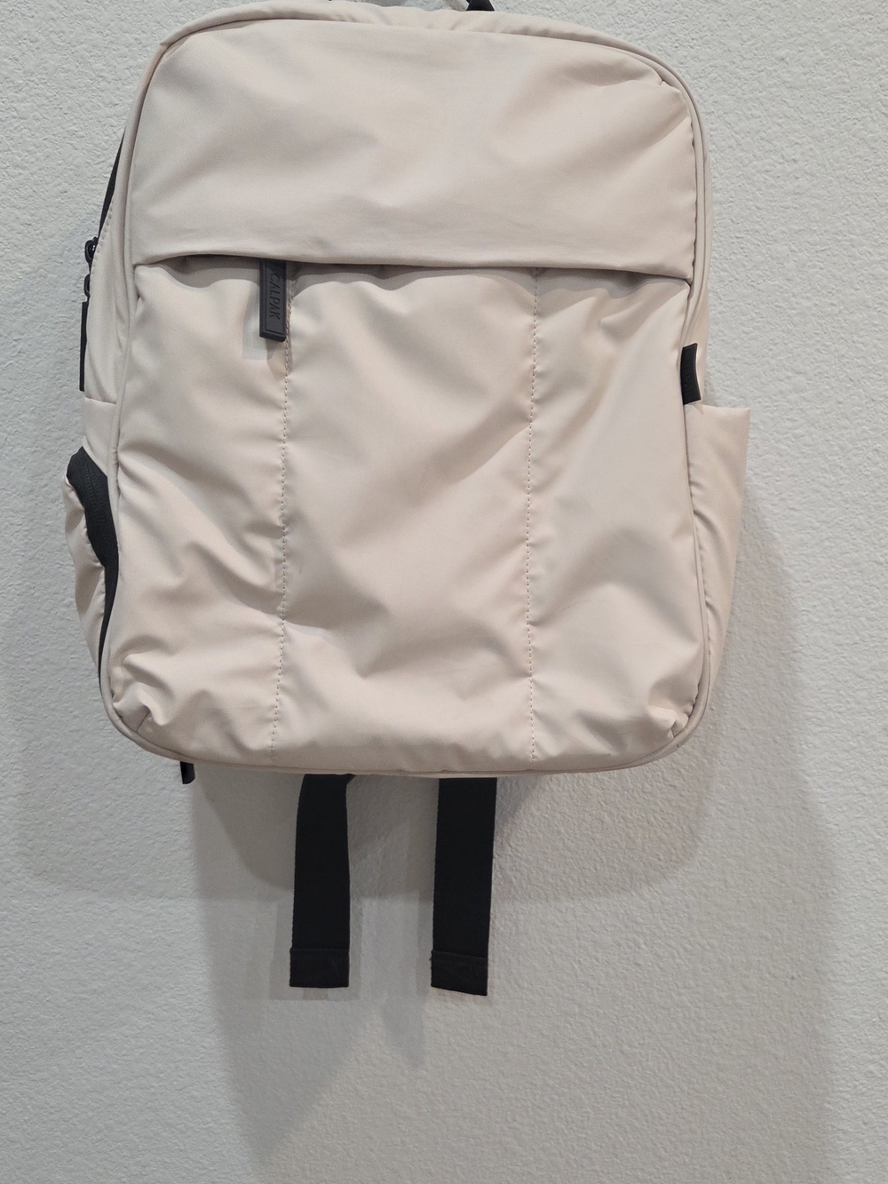 NWOT Calpak Luka Laptop 15 Inch Backpack with Black Accents